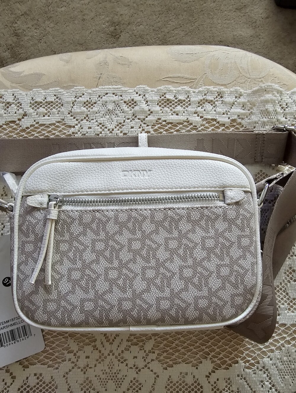 DKNY Camera Crossbody Bag Marshmallow White/Beige  New